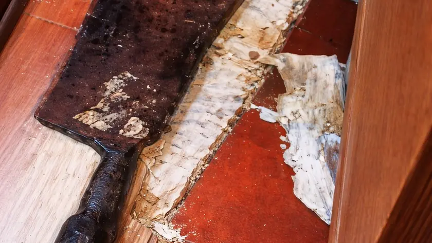 L'ascia usata per entrare