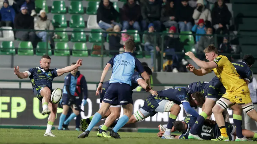 Un momento della partita, Foto Film