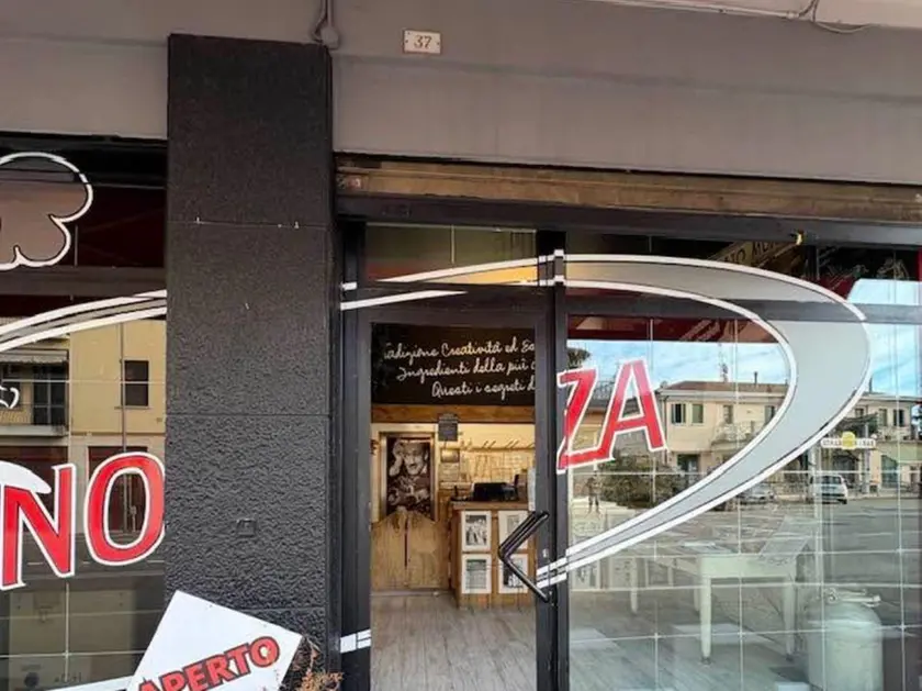 La pizzeria visitata dai ladri