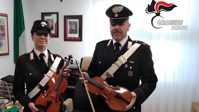 Recuperati i due violini spariti 20 anni fa forgiati dal liutaio Roberto Lanaro, rivenduti da un trentenne di Cavarzere e comprati da un Milanese che ha ricontattato il maestro