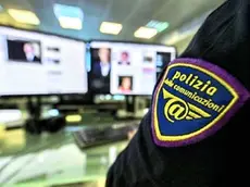 La perquisizione in casa del giovane ha portato alla luce le immagini incriminate, molte di minori