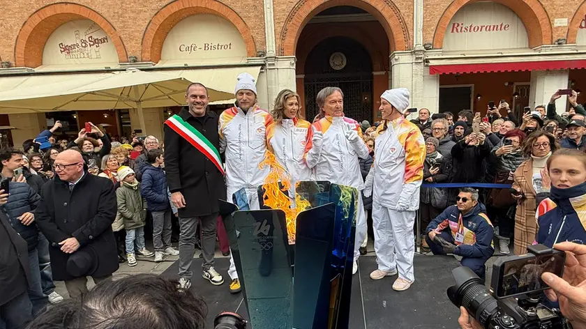 La torcia olimpica in piazza dei Signori