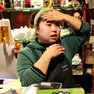 Uiming Zeng, la gestrice del ristorante cinese di via Venier, a destra l’esterno del locale.Fotofilm