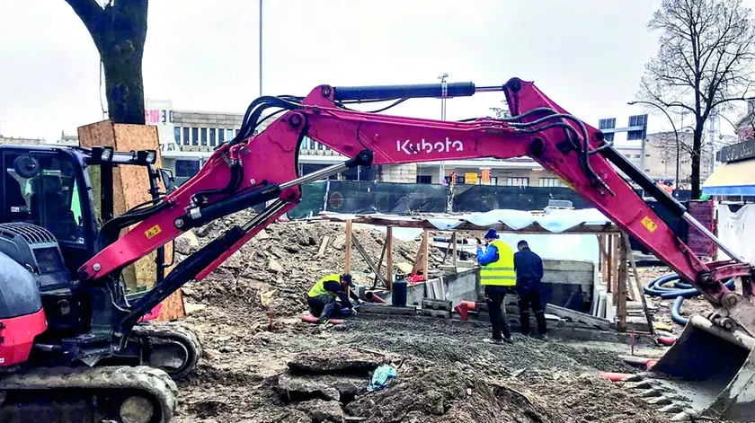 Una parte del cantiere della stazione: lavori in corso dall’estate del 2022 e conclusione dell’opera ancora piuttosto lontana