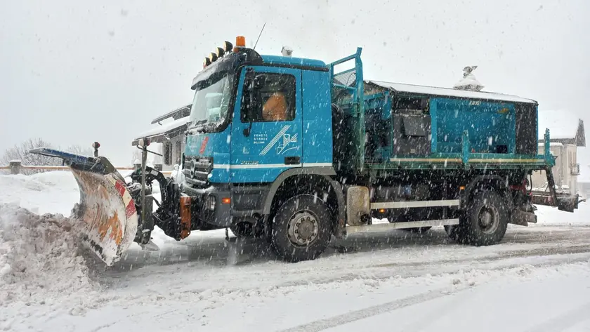 Spazzaneve di Veneto Strade al lavoro nel Bellunese