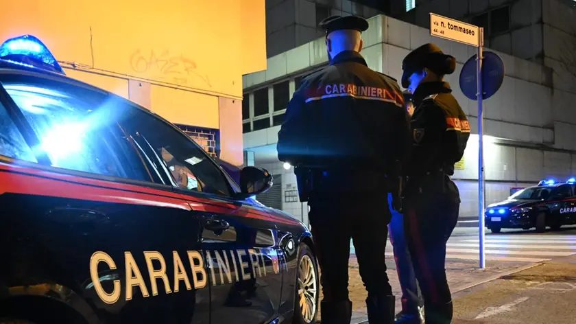 Un intervento dei carabinieri in una foto d'archivio