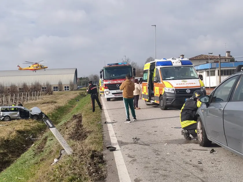 Incidente con 5 feriti sulla Cadore Mare a San Vendemiano