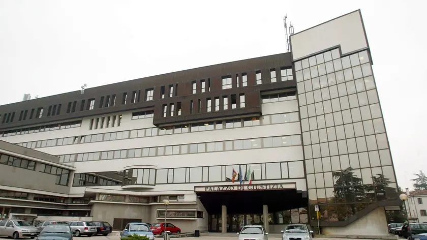 La sede del tribunale di Treviso, dove si è svolto il procedimento
