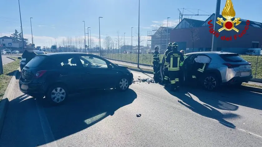 Le immagini dello scontro