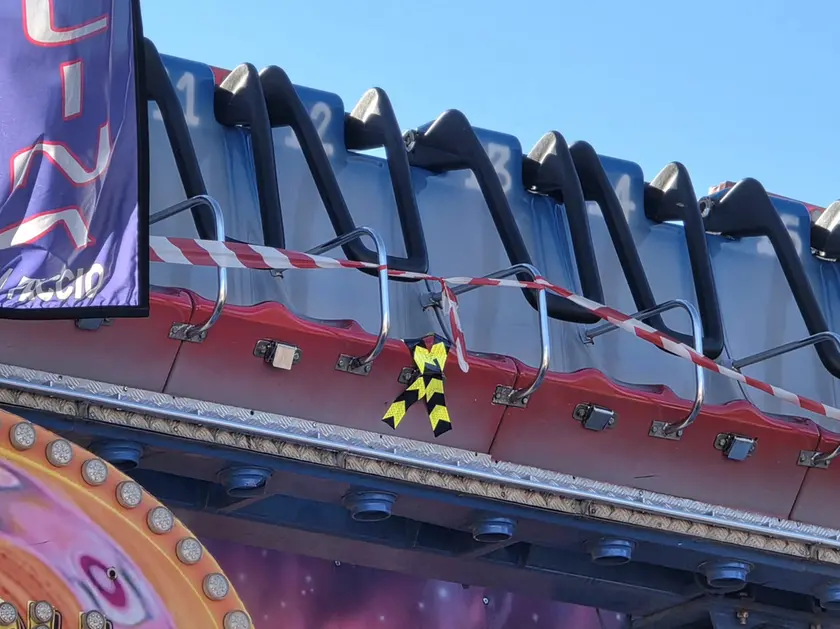 La giostra da cui è precipitata la ragazza a Castelfranco