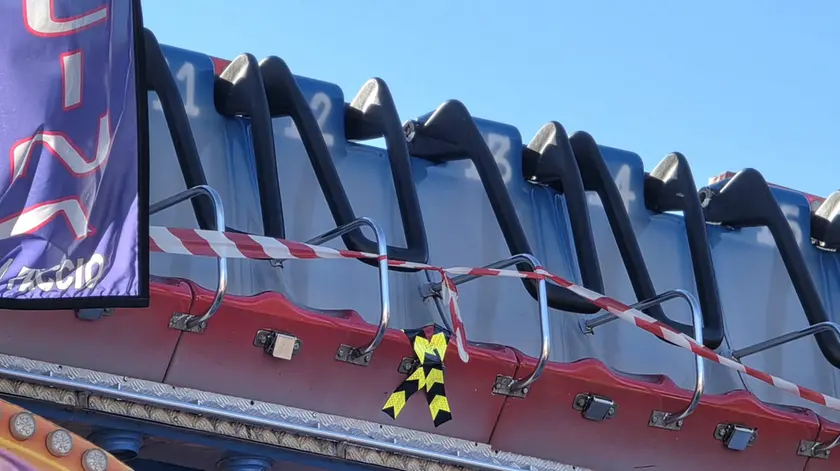 La giostra da cui è precipitata la ragazza a Castelfranco