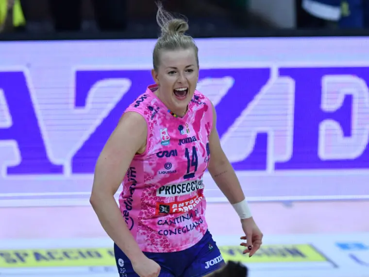 La capitana delle Pantere Asia Wolosz