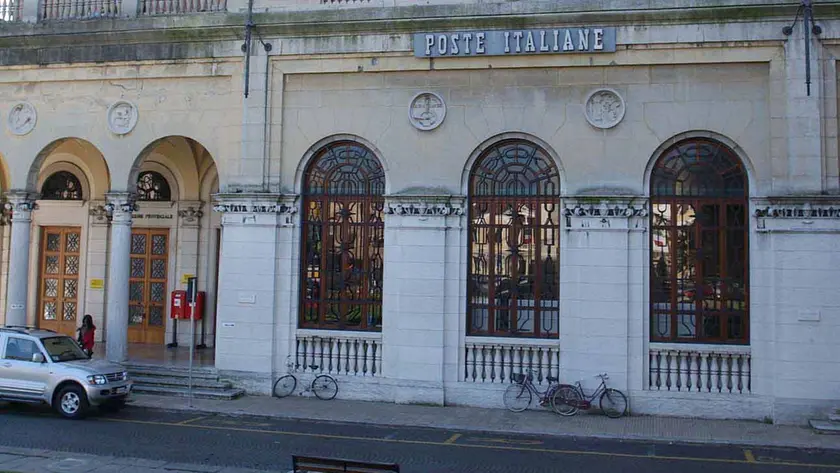Le Poste centrali di Treviso dove ha sede la polizia postale
