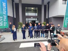 Il taglio del nastro dell'headquarter di MoM