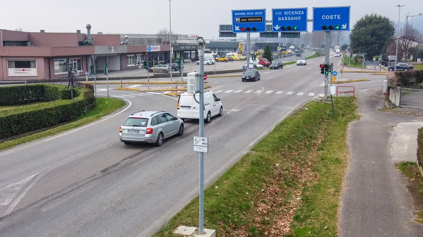 Il T-red all'incrocio della Marostica a Maser