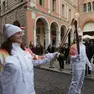 Il passaggio della fiamma paralimpica (Foto Mattiuzzo)