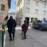 Via il plateatico a Turboragazzi e le auto parcheggiano