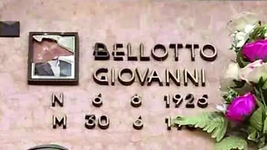 Uno dei loculi presi di mira