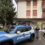 La polizia davanti al barber shop Casablanca in viale Monfenera a Treviso