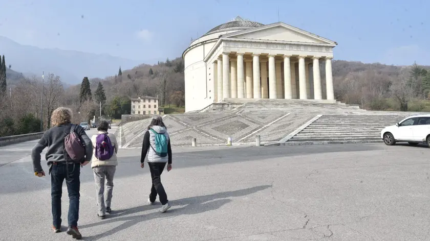 Chiuso il Tempio del Canova