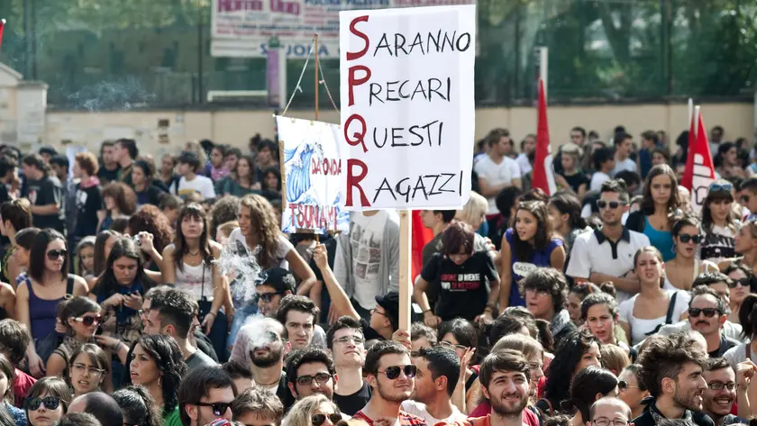 Una protesta degli insegnanti precari