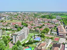 Una veduta aerea dei complessi alberghieri di Montegrotto Terme, cuore del polo turistico locale