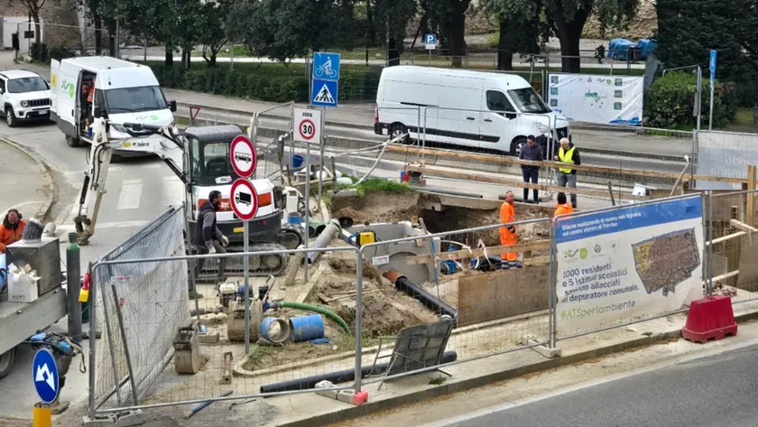 Alcuni dei lavori per la realizzazione della fognatura nella zona ovest del centro storico
