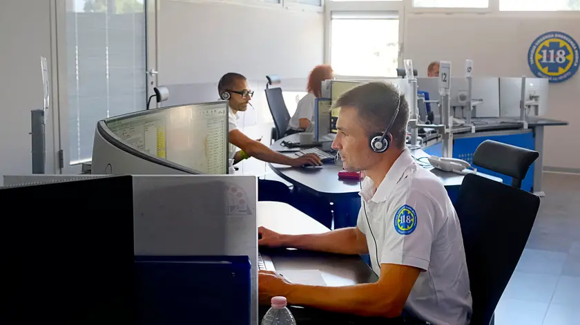 Una centrale operativa del Suem