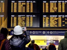 Ritardi e cancellazioni sui treni per il maltempo (foto di archivio)