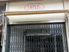 La profumeria Venus in viale Cadorna chiusa dopo 53 anni