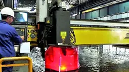 Lavorazioni all'interno dello stabilimento Fincantieri di Marghera