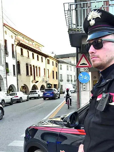 I giovani sono stati denunciati dai carabinieri di Conegliano