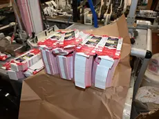 I pacchetti da assemblare con grafica e marchi simili a quelli in vendita nei mercati di riferimento