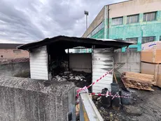 La casetta della Trevi House che è andata a fuoco