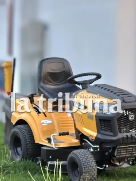 Il trattorino che ha gravemente lacerato la bambina di 18 mesi