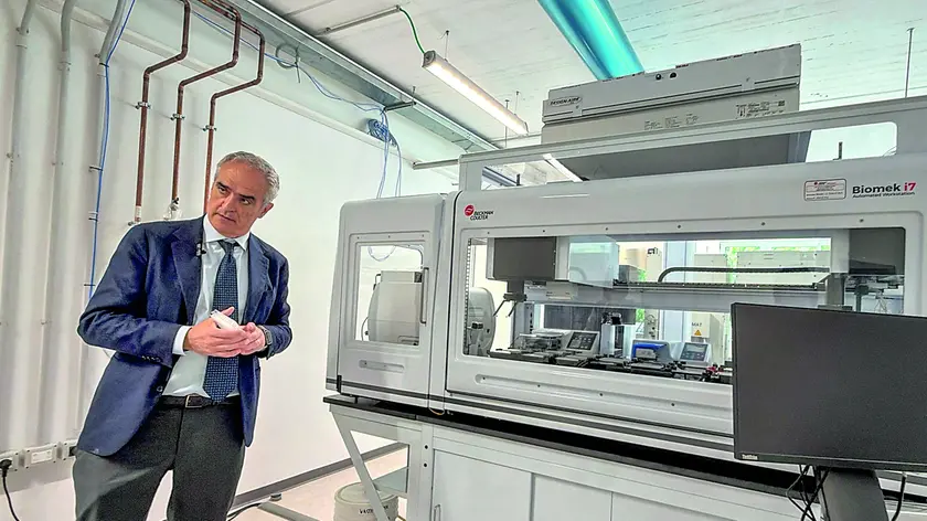 Rizzuto vicino al “Monster” (foto Bianchi/Bellavia)