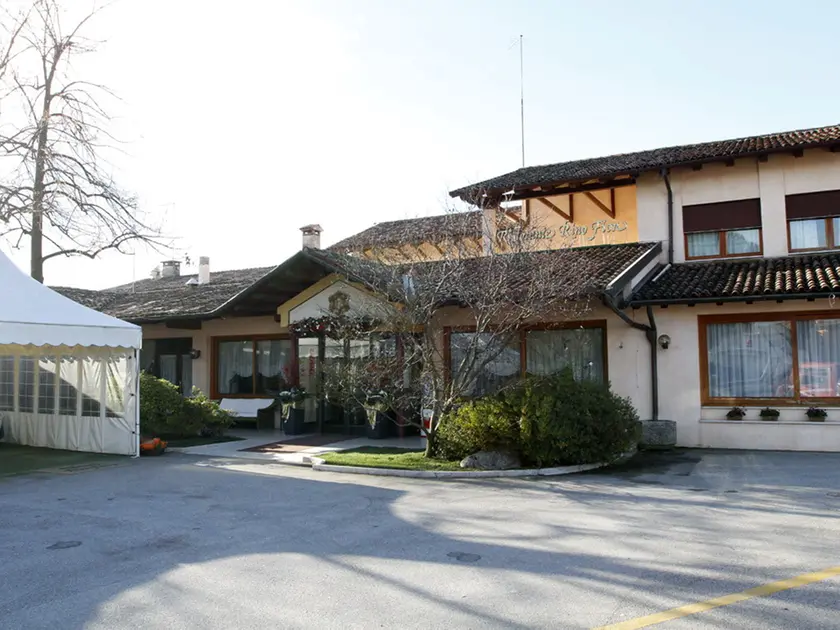 L'ingresso del ristorante Rino Fior a Castelfranco