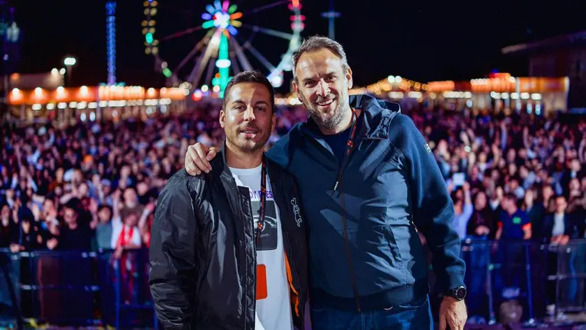 Riccardo Checchin, event manager di Aperyshow e il sindaco di Treviso, Mario Conte