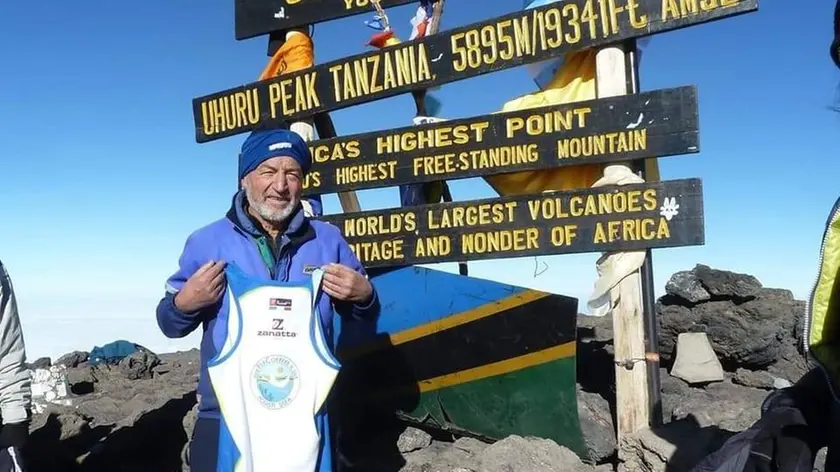 Gianpaolo Darsié sul Kilimangiaro nel 2023: ora si prepara alla maratona sull’Himalaya