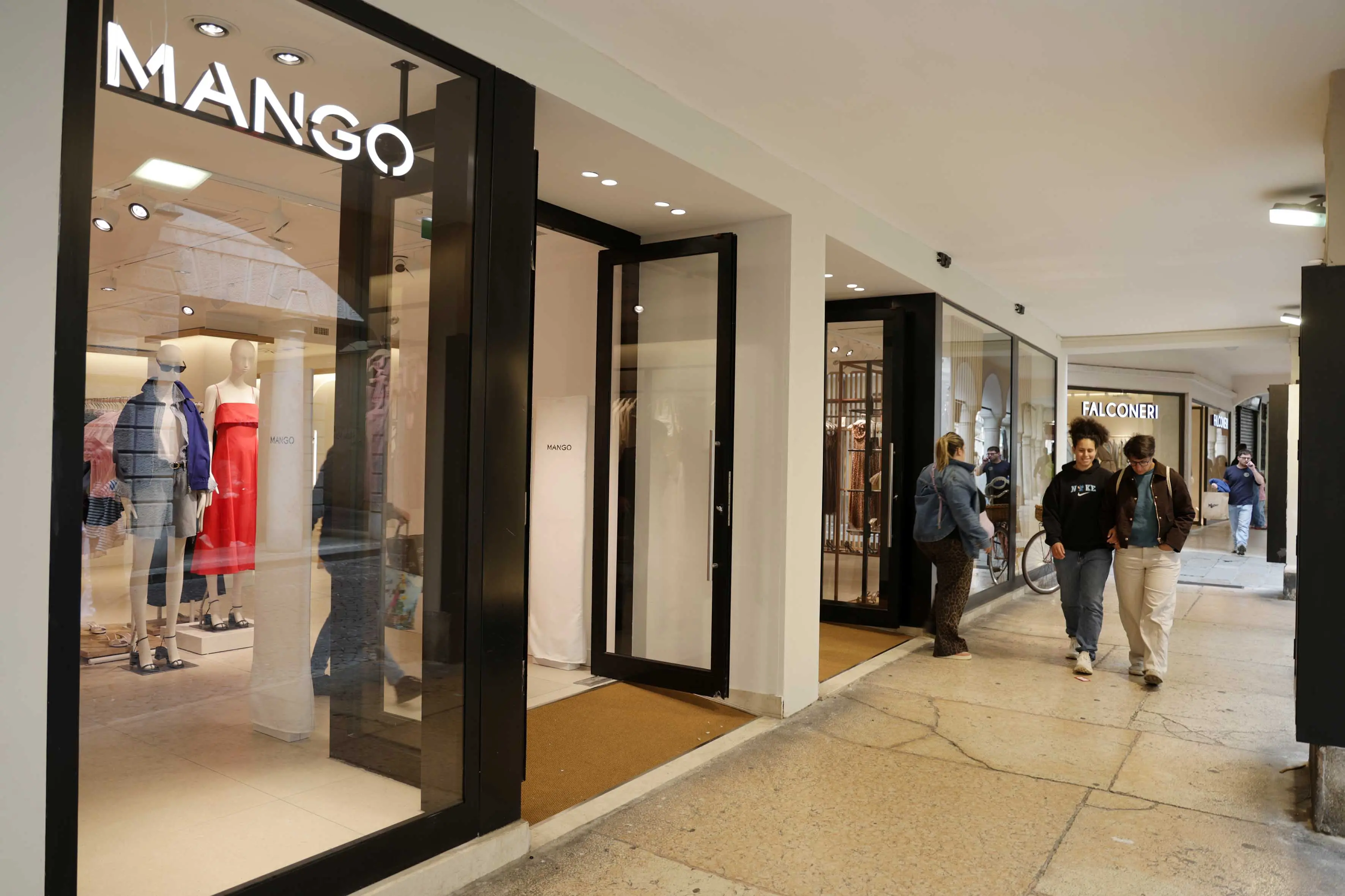 Treviso, il Calmaggiore riprende vita: dopo Falconeri ecco Mango