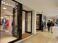 Lo store Mango si trova al civico 31
