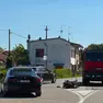 La scena dell'incidente tra una moto e un camion a Ormelle