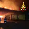 L'incendio al supermercato di Castelfranco (foto vigili del fuoco)