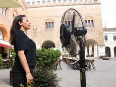 Ventilatore in piazza dei Signori per il grande caldo