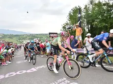 Il passaggio del gruppo a Ca' del Poggio