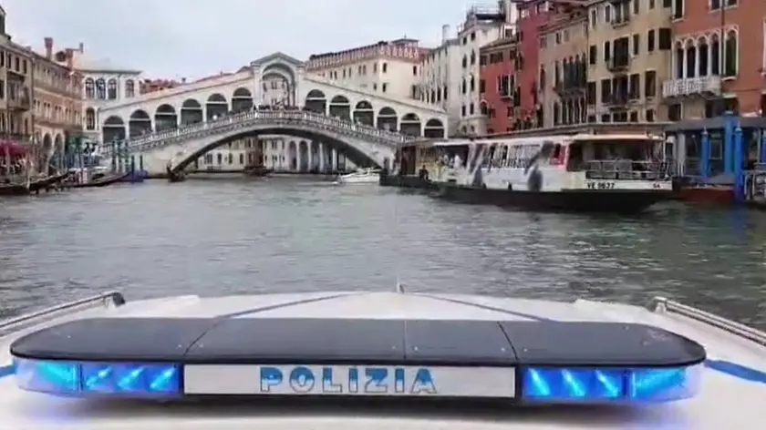 Maxi operazione anti droga della polizia a Venezia