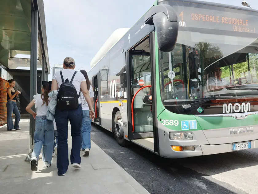 Fermata dell'autobus della stazione ferroviaria di Treviso