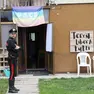 I carabinieri nella sede dell’associazione “Terra Libera Tutti”