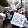 Cappato dell'associazione Luca Coscioni durante una manifestazione per il Fine vita