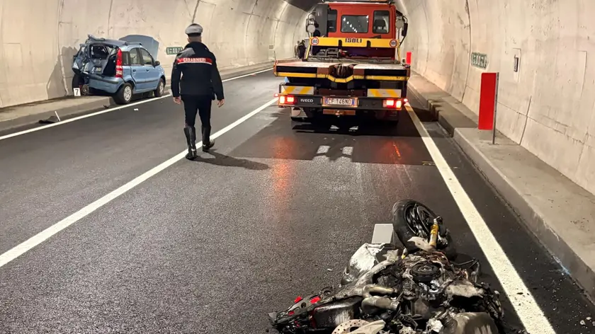 Lo schianto in galleria Fara